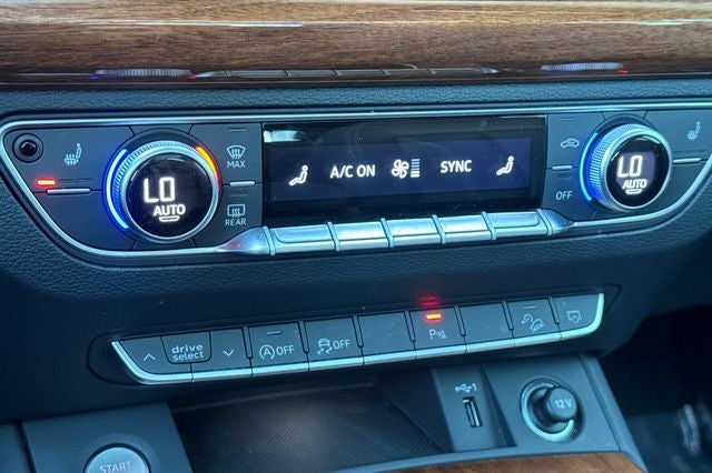 2023 Audi Q5 45 S line Premium Plus quattro