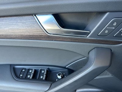 2023 Audi Q5 45 S line Premium quattro