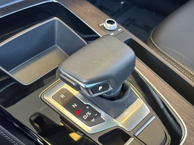 2023 Audi Q5 45 S line Premium quattro