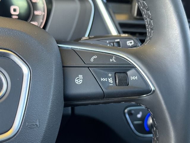 2023 Audi Q5 45 S line Premium quattro