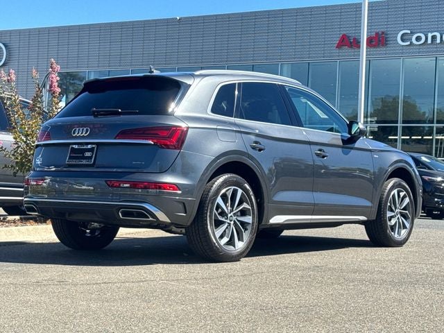 2023 Audi Q5 45 S line Premium quattro