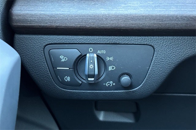 2023 Audi Q5 45 S line Premium Plus quattro