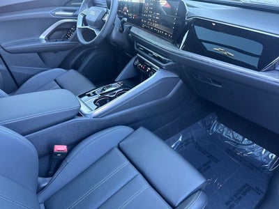 2025 Audi Q5 2.0T Premium Plus quattro