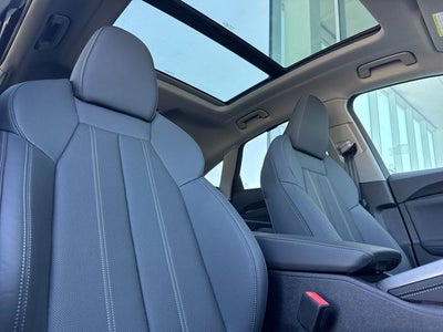 2026 Audi Q5 2.0T Premium Plus quattro