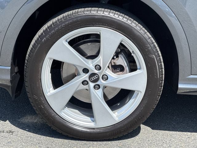 2025 Audi Q5 Sportback 2.0T Premium Plus quattro