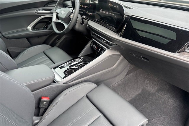 2025 Audi Q5 2.0T Premium Plus quattro