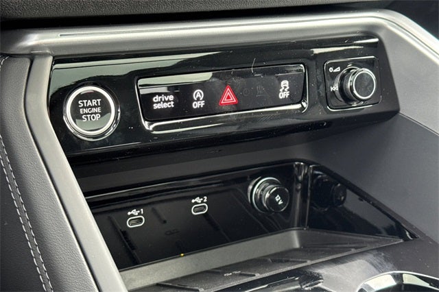 2025 Audi Q5 2.0T Premium Plus quattro