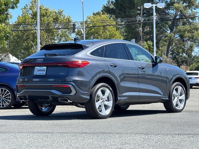 2026 Audi Q5 2.0T Premium Plus quattro