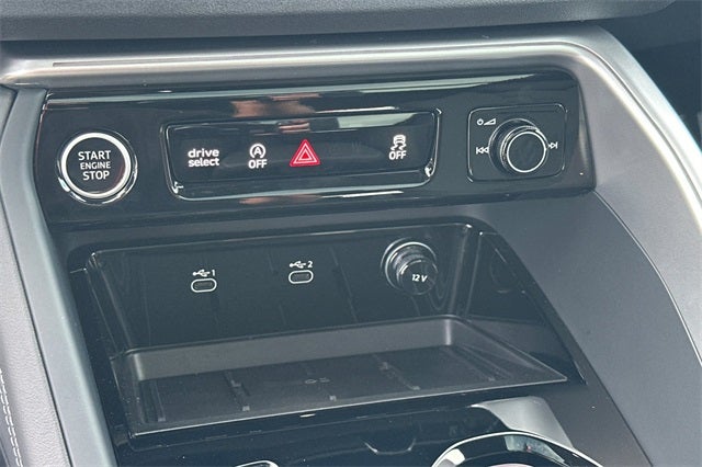 2025 Audi Q5 2.0T Premium Plus quattro