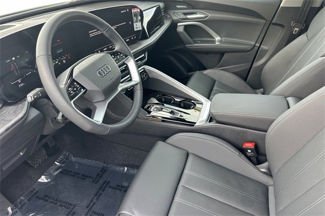 2025 Audi Q5 2.0T Premium Plus quattro