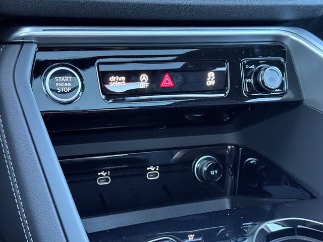 2026 Audi Q5 2.0T Premium Plus quattro