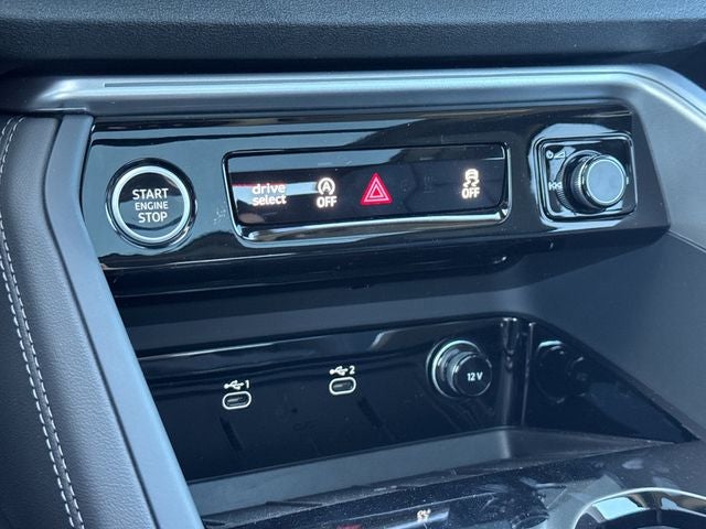 2026 Audi Q5 2.0T Premium Plus quattro