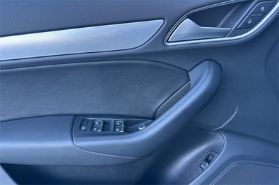 2018 Audi Q3 2.0T Premium quattro