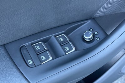 2018 Audi Q3 2.0T Premium quattro