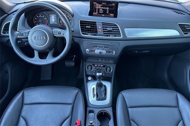 2018 Audi Q3 2.0T Premium quattro