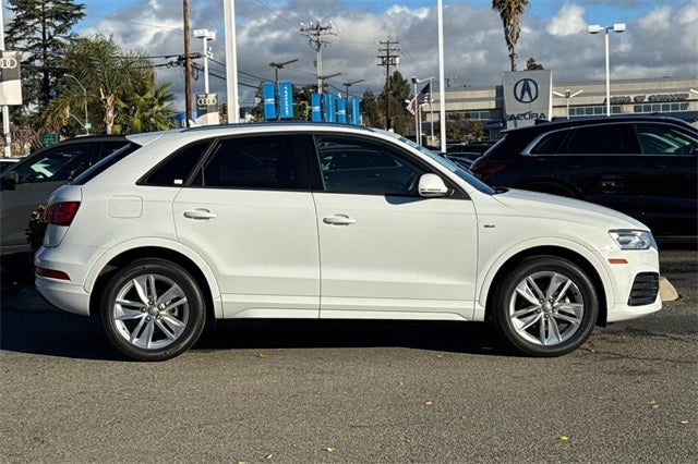 2018 Audi Q3 2.0T Premium quattro