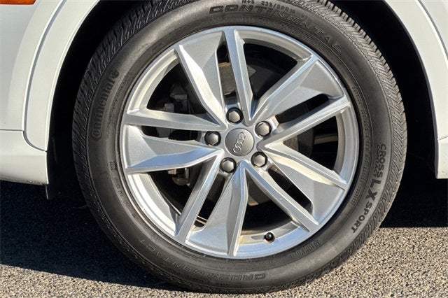 2018 Audi Q3 2.0T Premium quattro