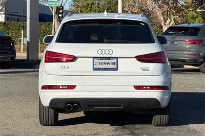 2018 Audi Q3 2.0T Premium quattro