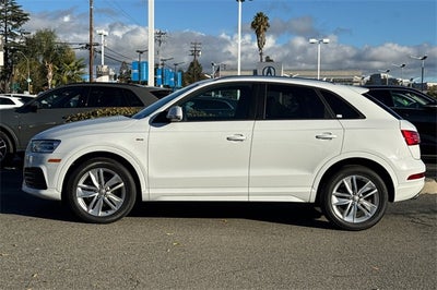 2018 Audi Q3 2.0T Premium quattro