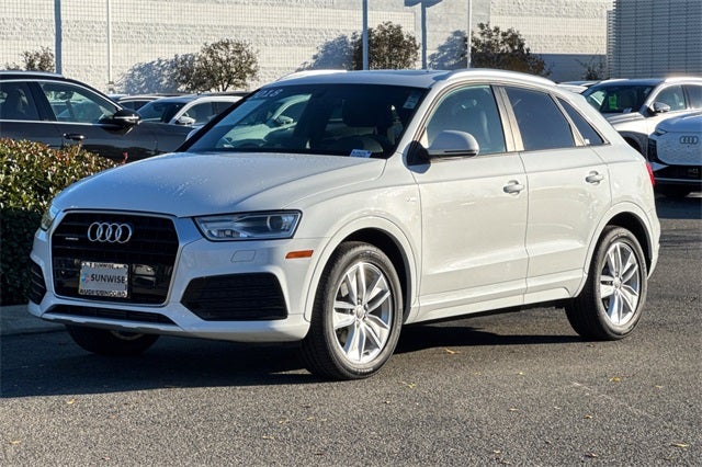 2018 Audi Q3 2.0T Premium quattro