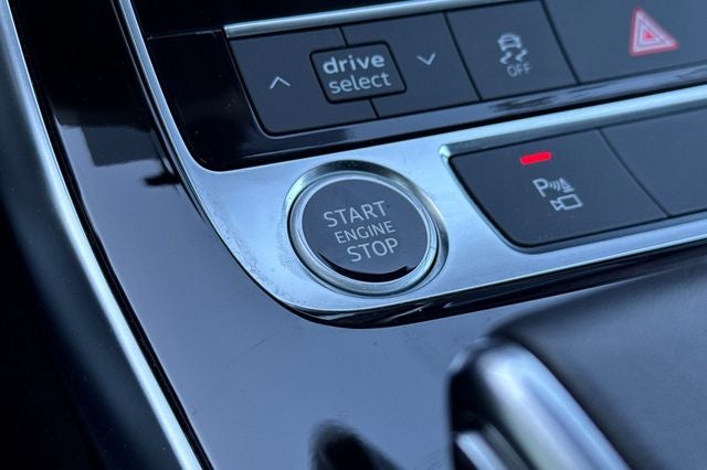 2023 Audi Q8 55 Premium Plus quattro