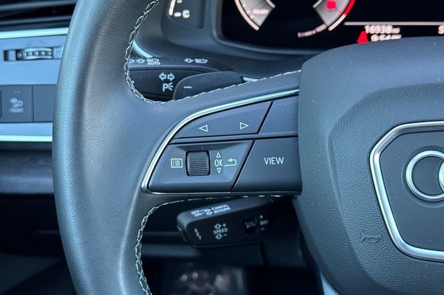 2023 Audi Q8 55 Premium Plus quattro