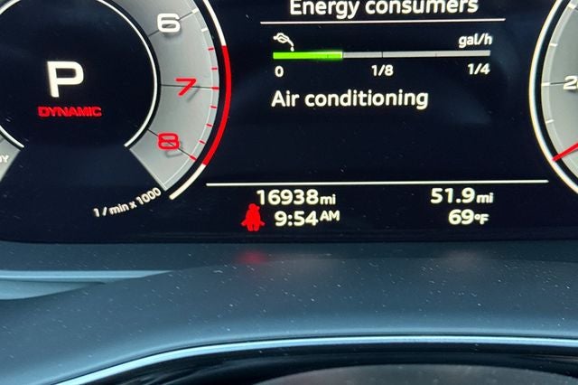 2023 Audi Q8 55 Premium Plus quattro