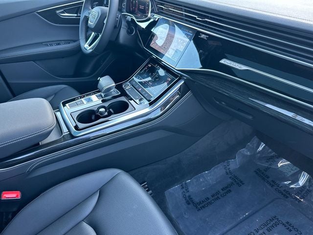 2023 Audi Q8 55 Premium Plus quattro