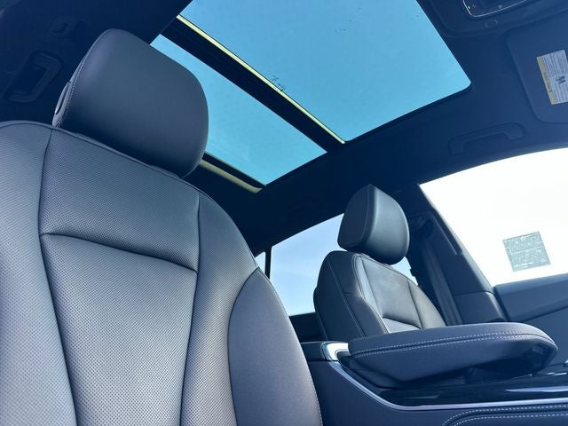 2023 Audi Q8 55 Premium Plus quattro