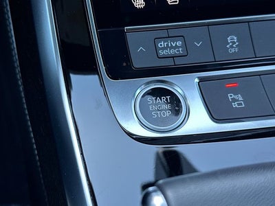 2023 Audi Q8 55 Premium Plus quattro