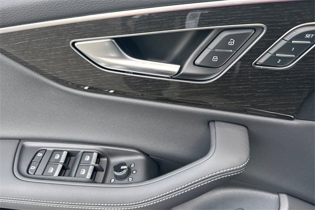 2026 Audi Q8 quattro