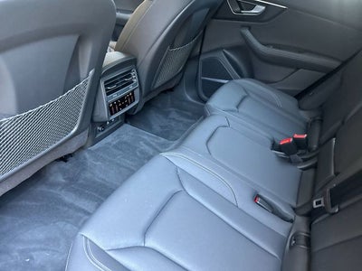 2025 Audi Q8 55 Premium Plus quattro