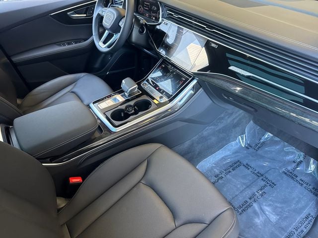2025 Audi Q8 55 Premium Plus quattro