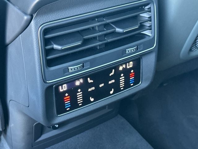2025 Audi Q8 55 Premium Plus quattro