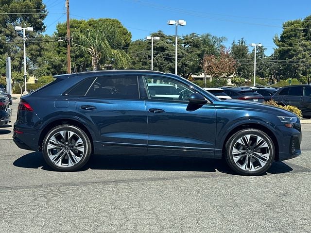 2025 Audi Q8 55 Premium Plus quattro