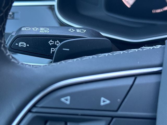 2025 Audi Q8 55 Premium Plus quattro