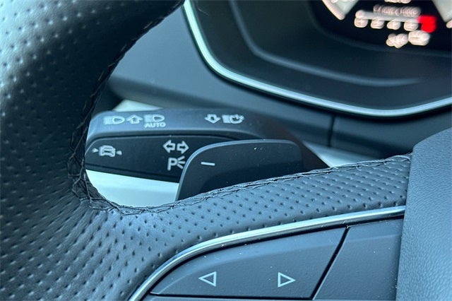 2024 Audi Q5 e 55 Prestige S Line