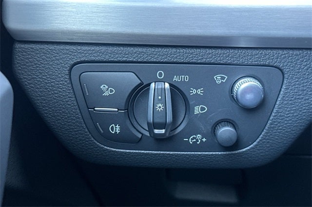 2024 Audi Q5 e 55 Prestige S Line