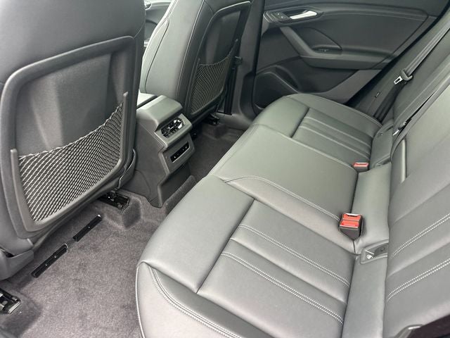 2027 Audi Q6 e-tron Premium quattro