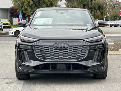 2027 Audi Q6 e-tron Premium quattro