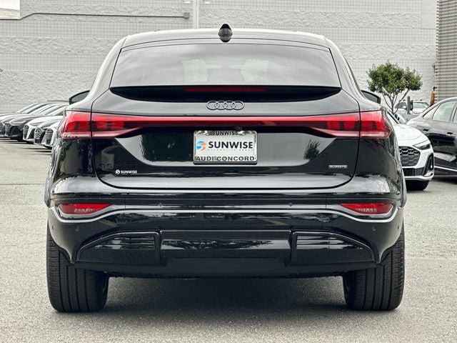 2027 Audi Q6 e-tron Premium quattro