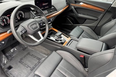 2023 Audi Q5 45 S line Prestige quattro