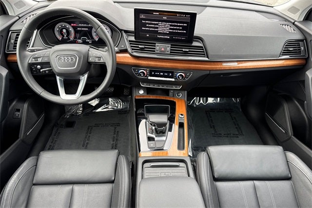 2023 Audi Q5 45 S line Prestige quattro