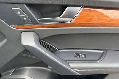 2023 Audi Q5 45 S line Prestige quattro