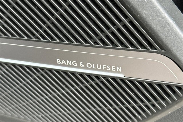 2023 Audi Q5 45 S line Prestige quattro