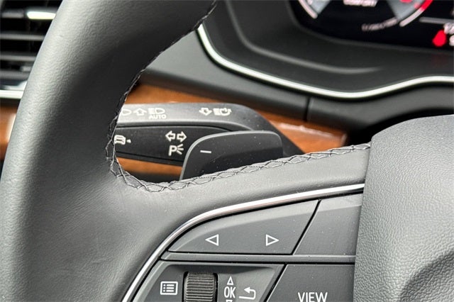 2023 Audi Q5 45 S line Prestige quattro