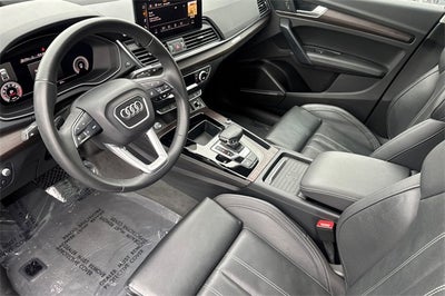 2023 Audi Q5 45 S line Prestige quattro