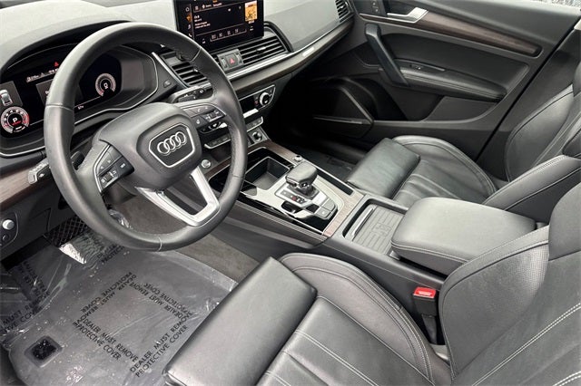 2023 Audi Q5 45 S line Prestige quattro