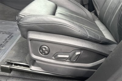 2023 Audi Q5 45 S line Prestige quattro