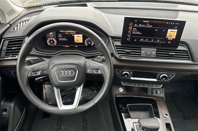 2023 Audi Q5 45 S line Prestige quattro